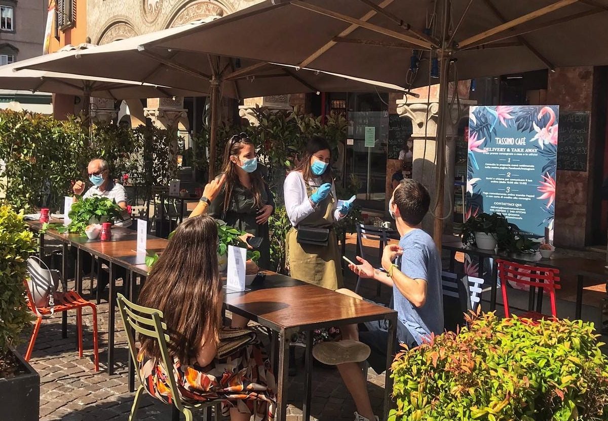 Coprifuoco, Confesercenti Bergamo non ci sta: «In ballo migliaia di posti di lavoro»