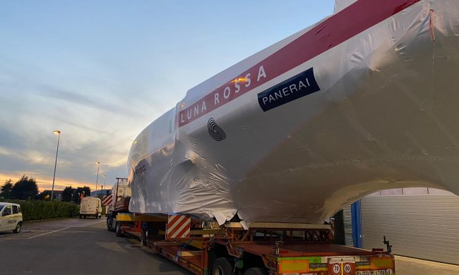 Luna Rossa è atterrata ad Auckland. Sale l’attesa per il varo e i primi allenamenti