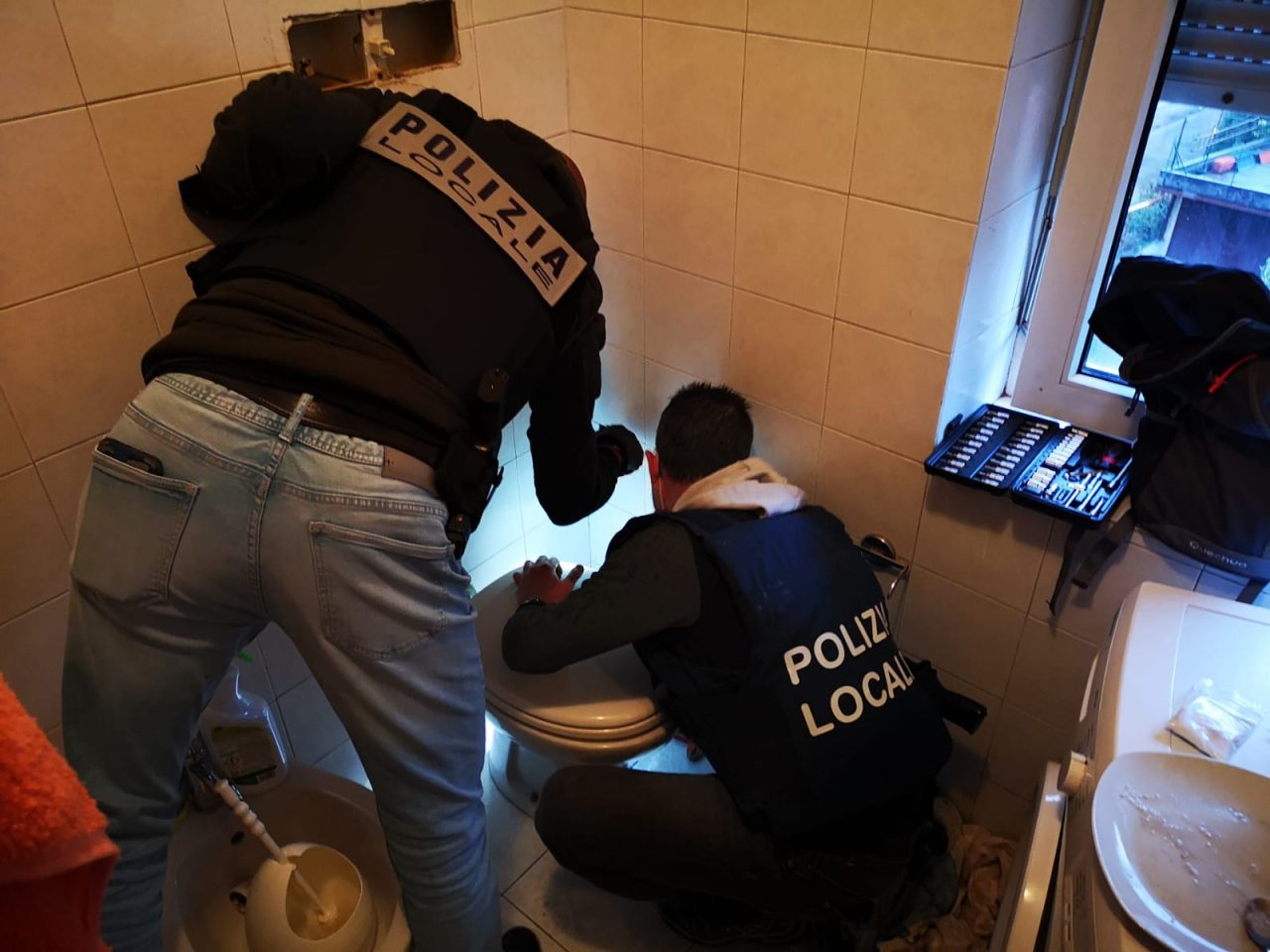 Finalmente “Maglia Rosa” è stato catturato (era il pusher della ciclabile della Val Seriana)