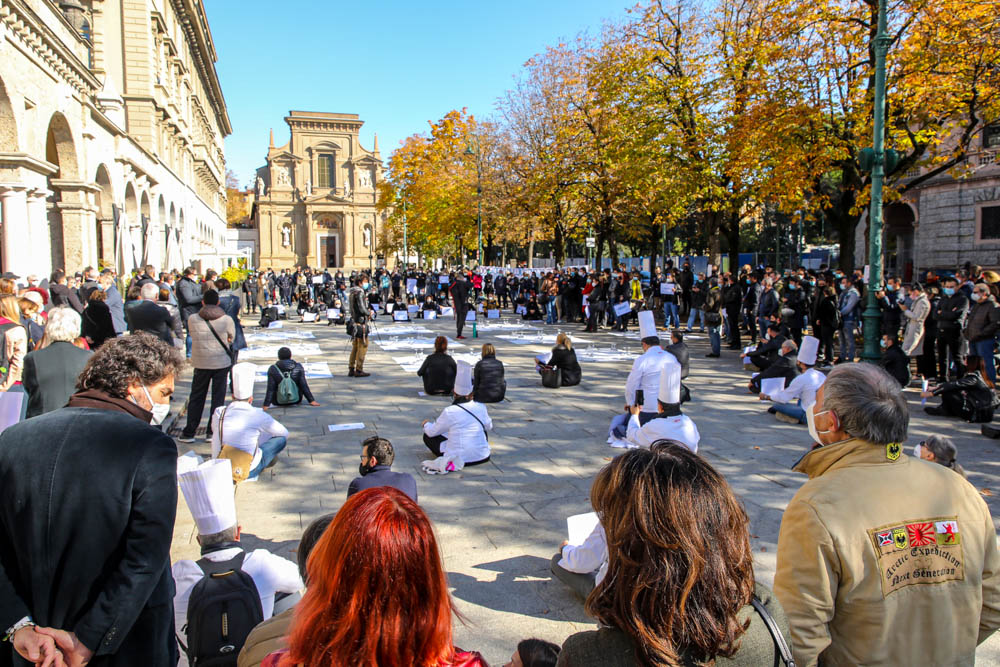 bergamo-protesta-ristoratori-foto-devid-rotasperti (14)