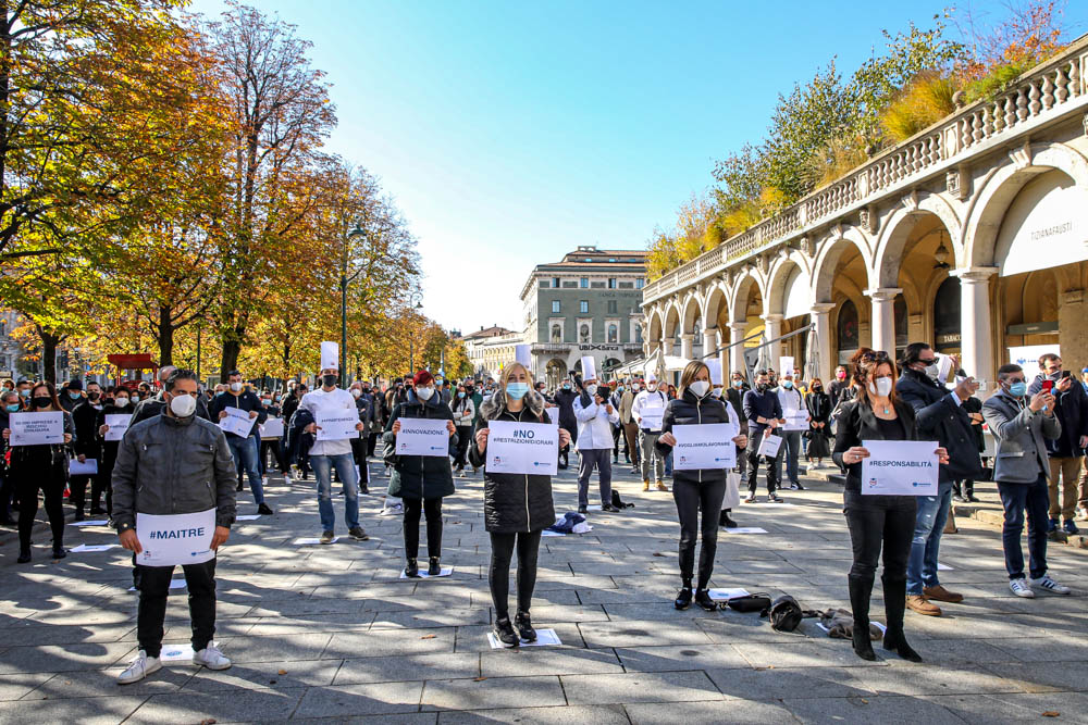 bergamo-protesta-ristoratori-foto-devid-rotasperti (15)