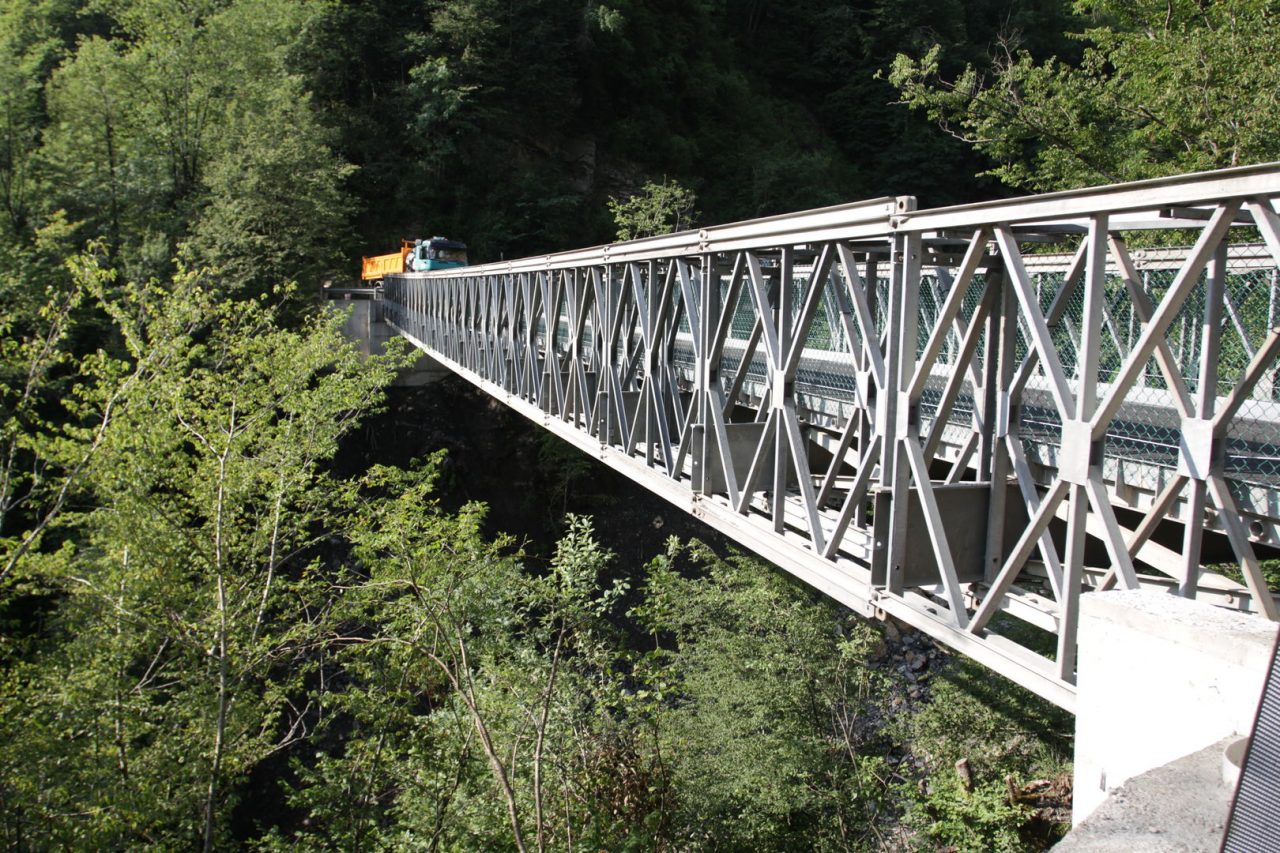 A Taleggio arriva un nuovo viadotto al posto del ponte “bailey”. Pronto entro il 2021