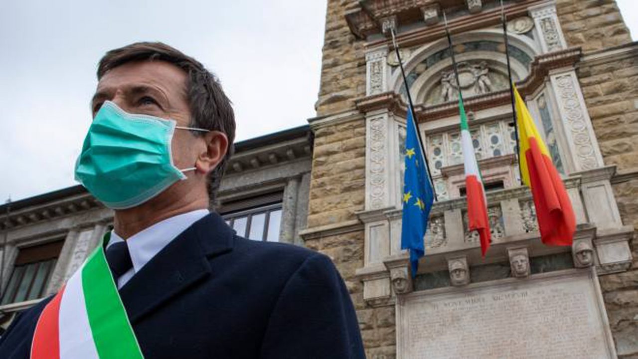 Gori parla ai bergamaschi: «Non chiudo vie e piazze, ma evitiamo ciò che non è essenziale»