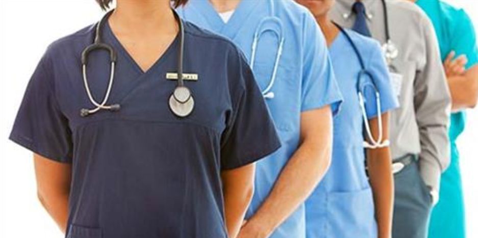 Oltre ai medici mancano anche gli infermieri, nella Bergamasca ne servirebbero un migliaio