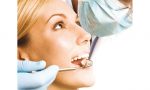 Odontoiatria, tra terapie conservative e implantologia