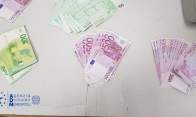 Controlli a Orio: c’è chi in valigia aveva oltre 400 mila euro e chi invece un chilo di oro