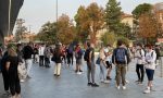 Assembramenti in entrata e uscita da scuola, scende in campo la Croce Rossa