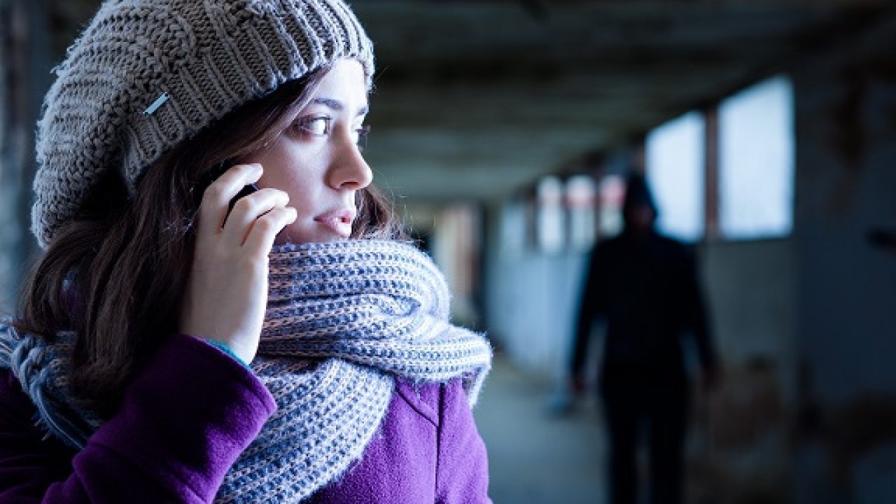 Stalking contro l’ex moglie: «Sogno di fare un frontale con te»