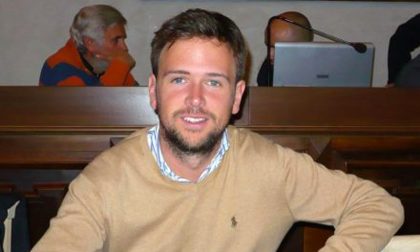 Consigliere invoca la selezione naturale: "Per salvare pochi vecchietti si rovina la vita ai giovani"
