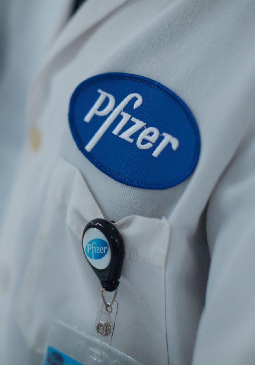 Vaccino contro il coronavirus, quello della Pfizer efficace in oltre il 90 per cento dei casi