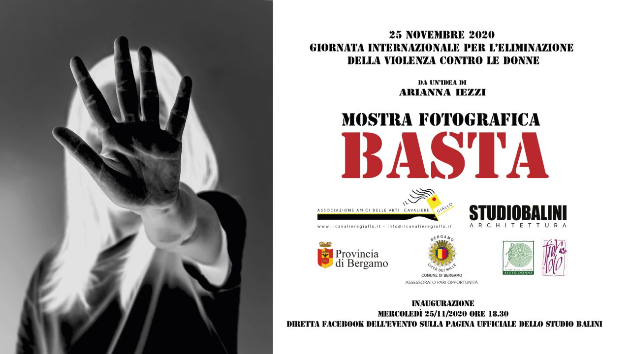 Giornata per l’eliminazione della violenza sulle donne, a Bergamo bandiere a mezz’asta