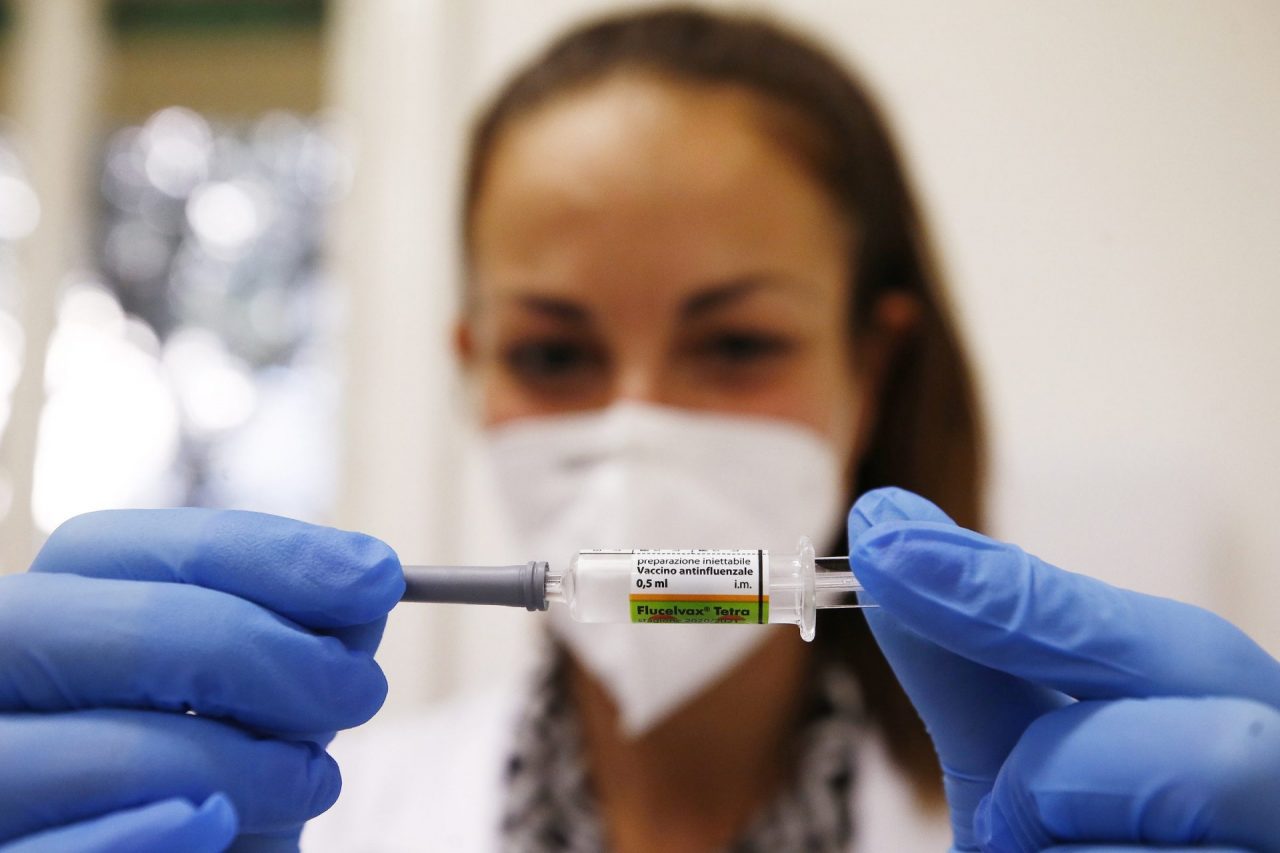 «Tutti parlano dei vaccini anti-Covid, ma quelli antinfluenzali che fine hanno fatto?»