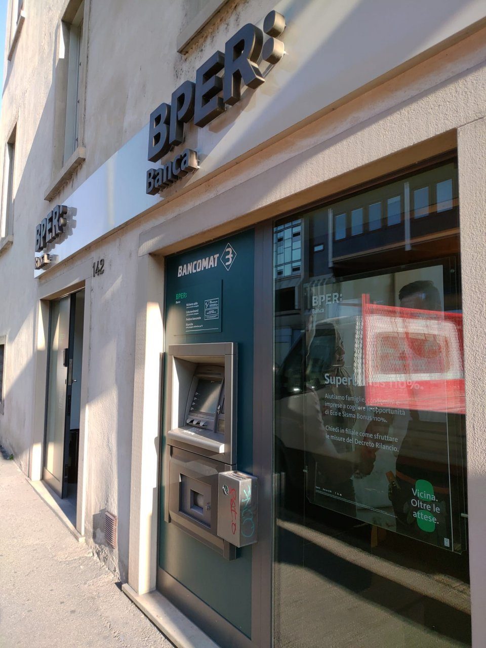 Bper Banca, da venerdì via al cambio di nome per tre filiali ex Ubi della città