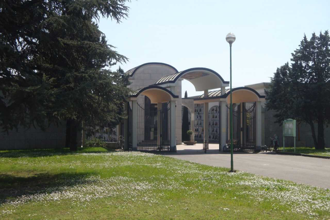 Perdite da una tubo al cimitero, al Comune di Ghisalba bolletta da 4mila euro