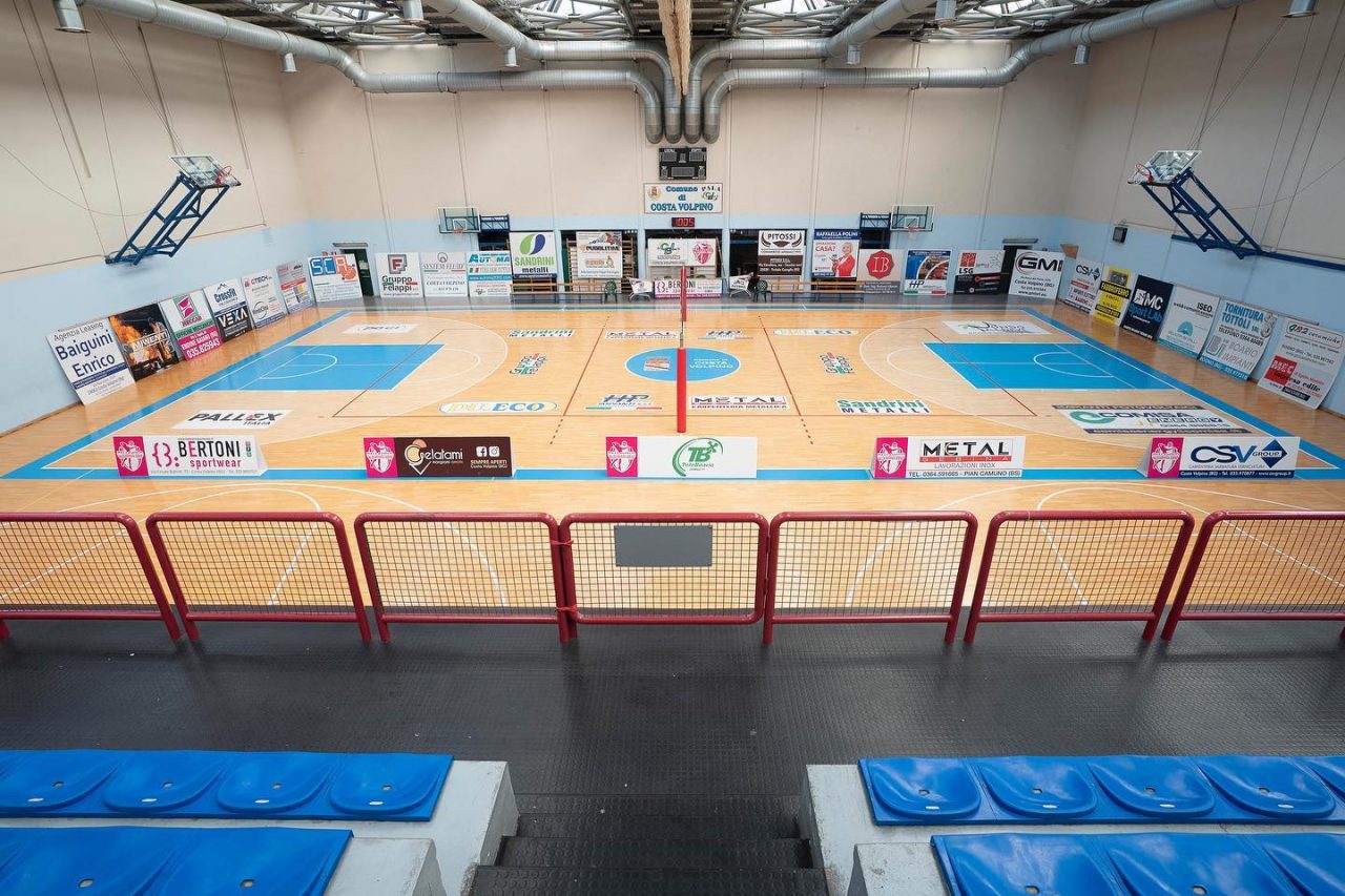 La pallavolo si arrende alla pandemia: proseguirà solamente la Serie A