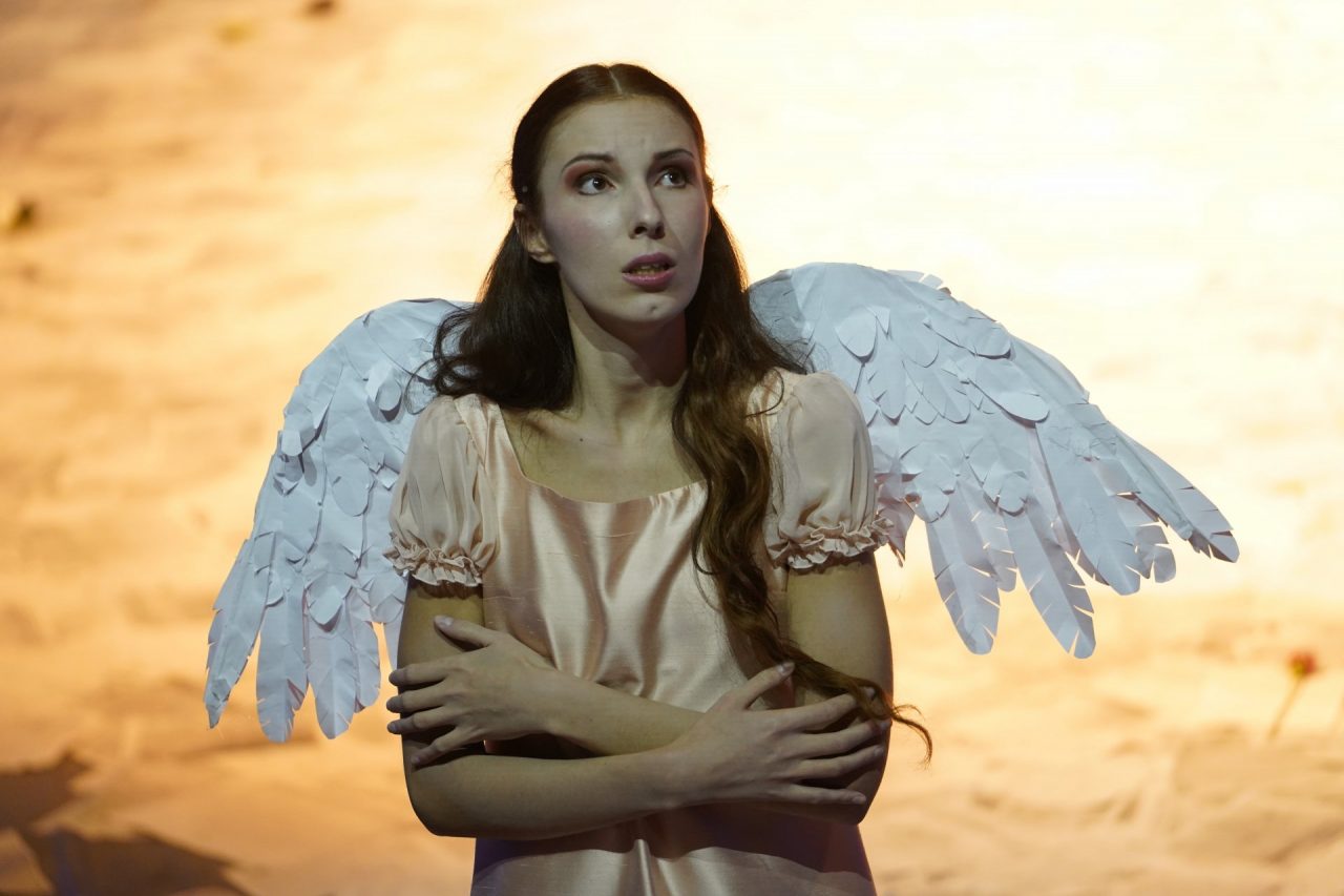 Violenza di genere, il Donizetti Opera ha un titolo a tema