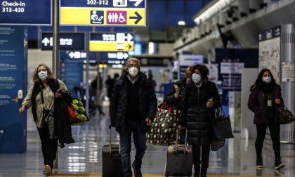 Tamponi ai viaggiatori di rientro dal Regno Unito, a Bergamo contattate 120 persone