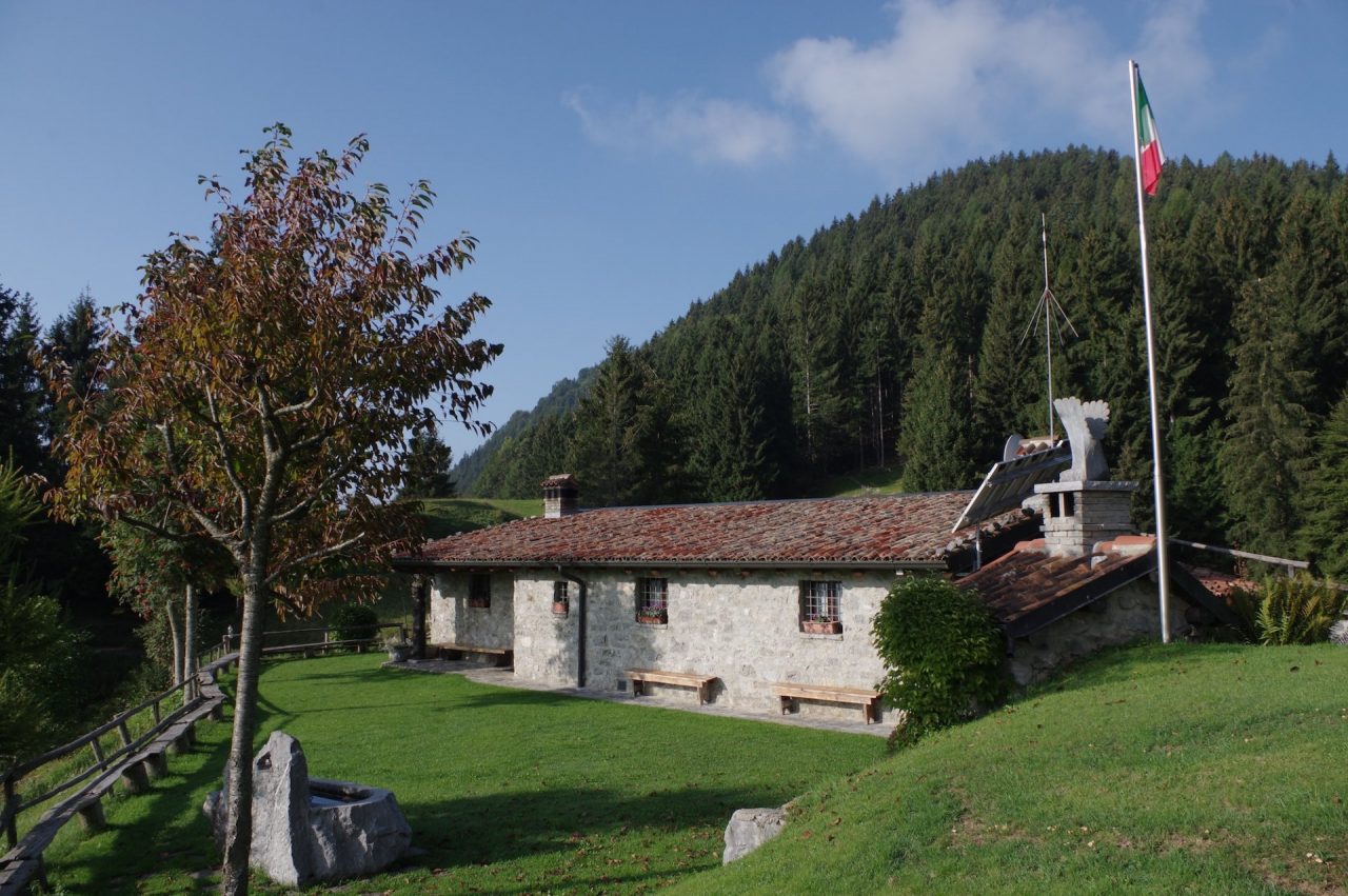 Il cerchio del Sentiero delle Orobie si chiude passando da Colle Palazzo e Piazzolo