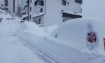 Continua a nevicare a Foppolo: più di 2 metri. Strade chiuse per pericolo valanghe