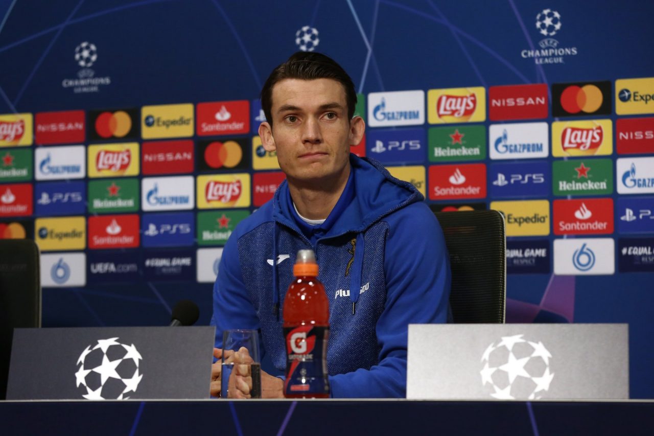 Marten de Roon, l’uomo che non si vede ma che c’è sempre. E copre le spalle a tutti