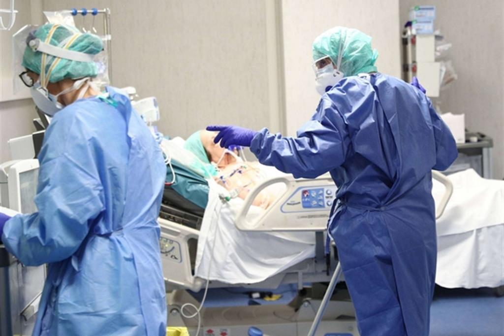 La procura tira dritto, convocati per la terza volta i ricercatori dell’Oms