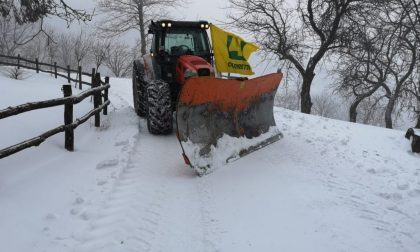 Anche i trattori degli agricoltori di Coldiretti Bergamo in campo per spazzare la neve