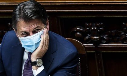 Ecco il nuovo decreto: 7 e 8 gennaio gialli, week-end arancione, poi tornano i colori