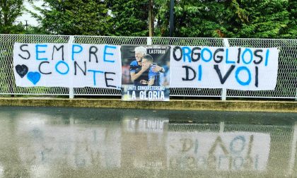 A Zingonia striscioni di sostegno a Gasperini e Gomez: «Insieme abbiamo scritto la storia»