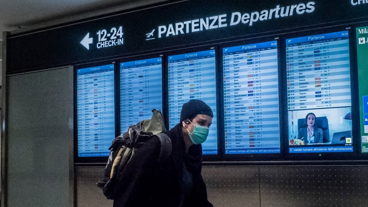 Individuato il primo caso italiano di “variante brasiliana”: è un uomo atterrato a Malpensa