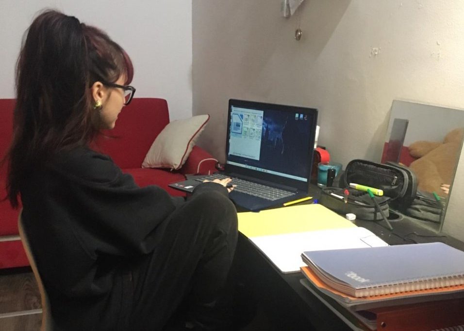 Uno studente bergamasco racconta la didattica a distanza: «Non parliamo né ridiamo più»