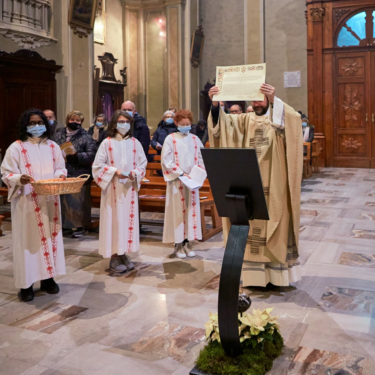 Due chiese, un’unica festa: a Carona festa centenaria per la “nuova” parrocchiale