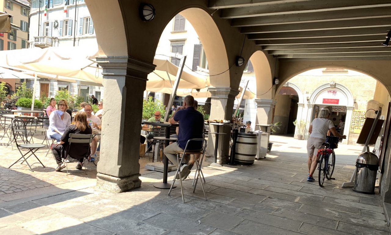 Anche a Bergamo baristi e ristoratori pronti a sfidare il Governo (ma c’è chi dice no)