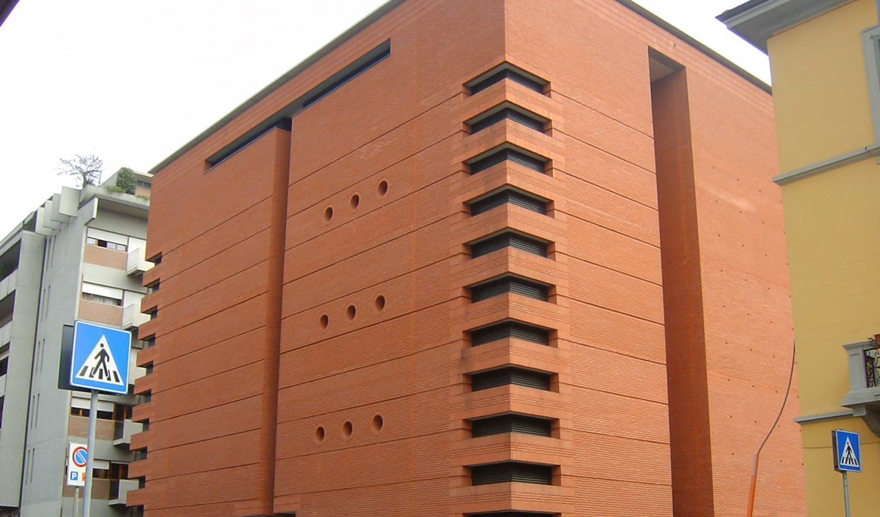 Il 2021 sarà l’anno della biblioteca Tiraboschi (con un milione e mezzo di lavori)