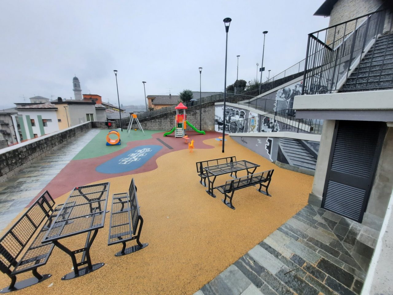 A Leffe nuova vita per il Titanic, con murales e giochi per bambini contro il degrado