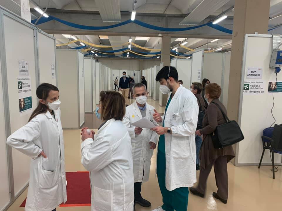 Primo week-end di vaccinazioni straordinarie: circa 2.500 dosi somministrate