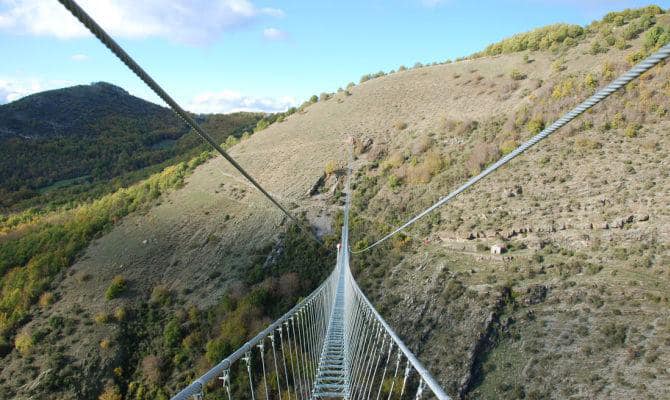 Dossena avrà il suo ponte tibetano. Appaltati i lavori, al via nelle prossime settimane
