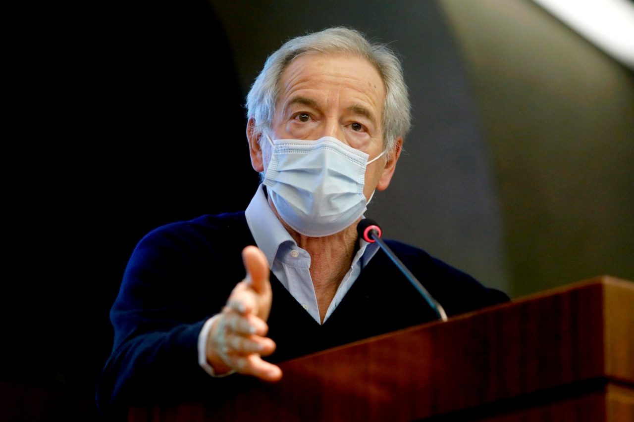 Prenotazioni delle vaccinazioni anti-Covid, che flop! Regione s’affida a Poste Italiane