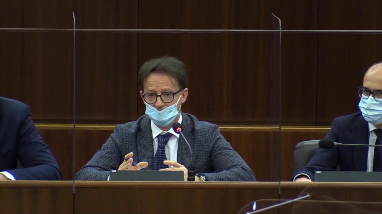L’amministratore unico di Aria non si scusa e giustifica i disagi nelle vaccinazioni
