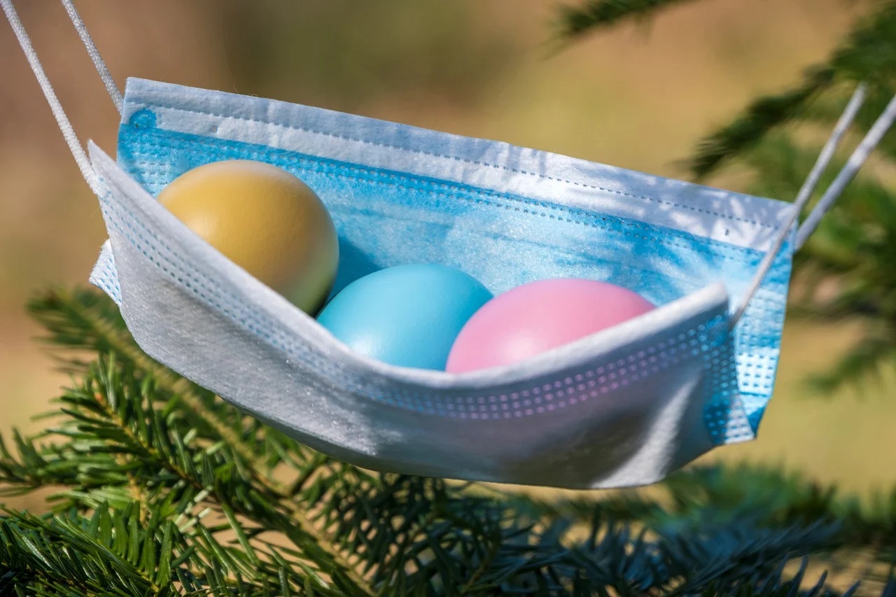 10 frasi in bergamasco sulla Pasqua in zona rossa