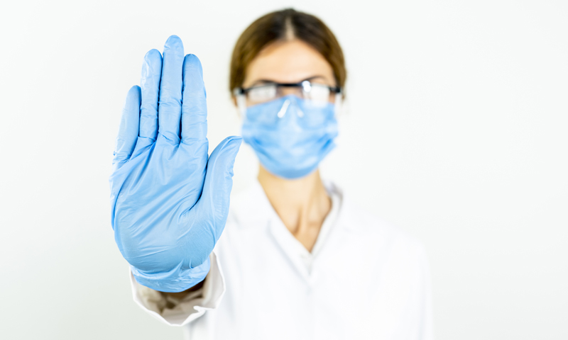 «Cara dottoressa mi scusi, ma cambio medico: non seguirò la sua scelta no vax»