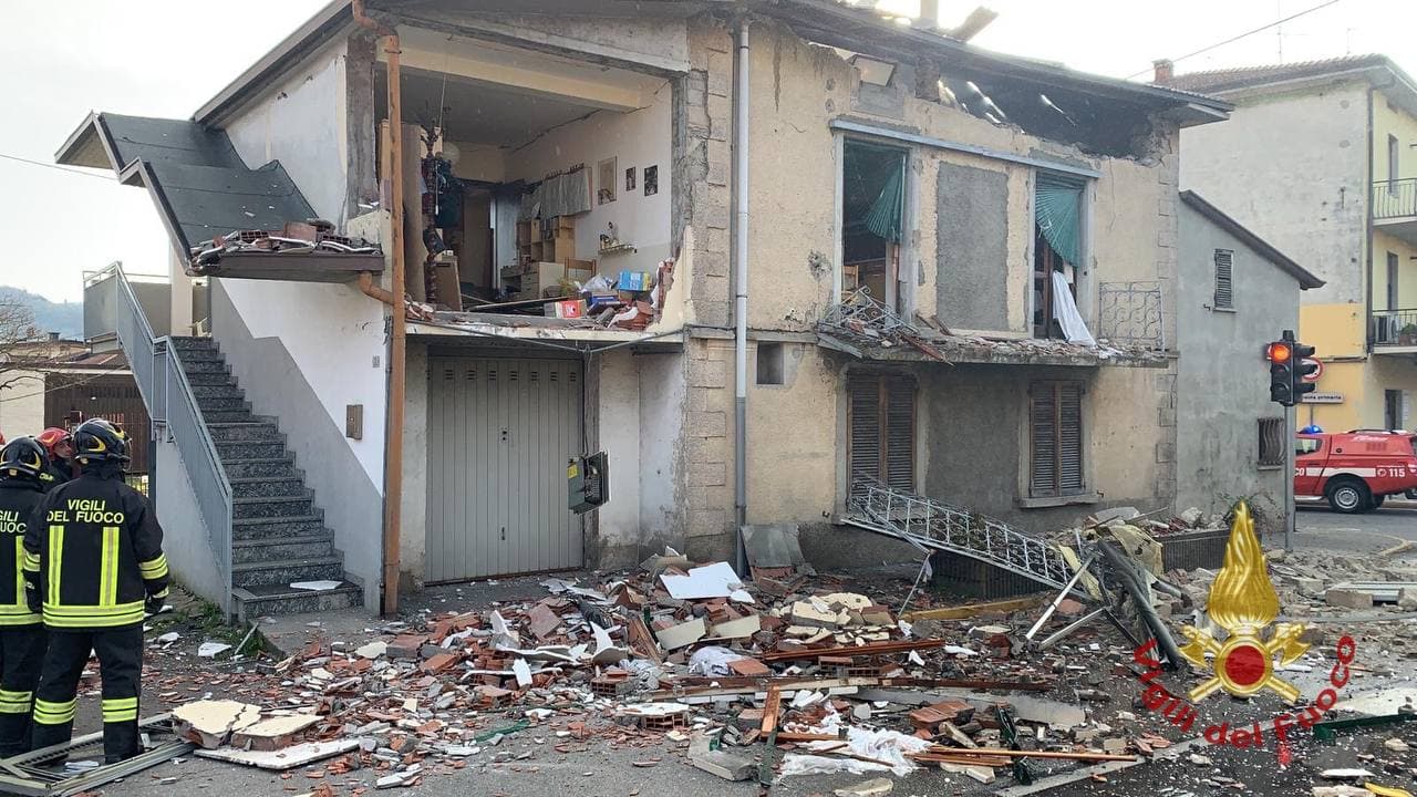 Esplode una casa a Torre de’ Roveri: un ferito