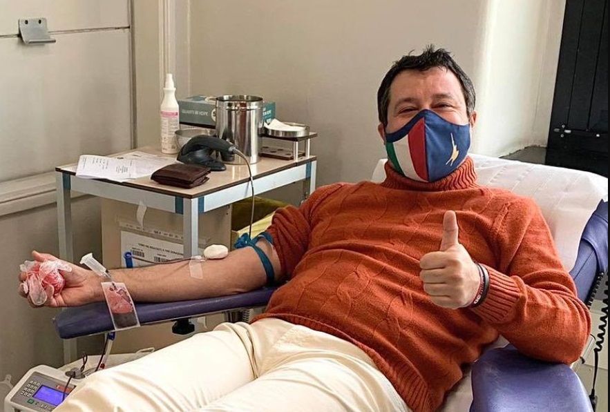 Vaccini in Lombardia, Salvini: «Entro questa settimana arriva Poste»