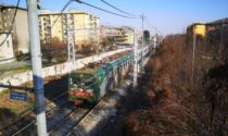 Treno per Orio, i pendolari bergamaschi: «Tagliare fuori Bergamo sarebbe un errore»