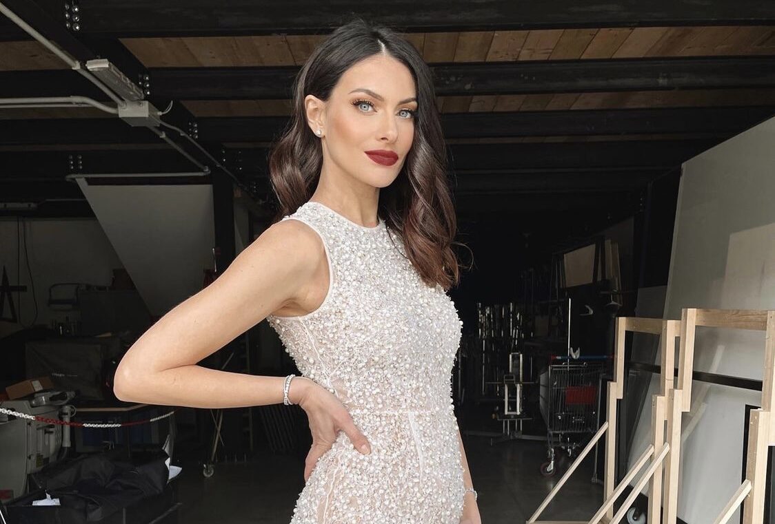 Dopo 5 giorni di blocco misterioso torna online il profilo di Paola Turani: «We are back»