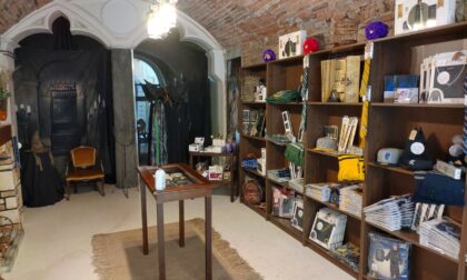 In via Pignolo ha aperto il negozio di Harry Potter, che vende pure bevande antiche