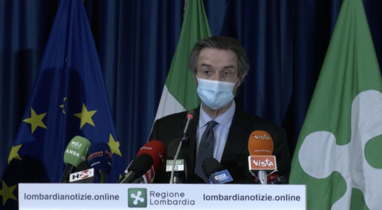 Vaccini anti-Covid, dal 2 aprile al via le prenotazioni per i lombardi tra i 75 e i 79 anni