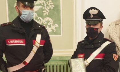 Fermato al casello, nella portiera nasconde 1,1 chili di cocaina: in carcere 23enne albanese