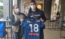 #UnaMagliaPerAmelia: Ruslan e Roksana Malinovskyi mettono all'asta 7 maglie