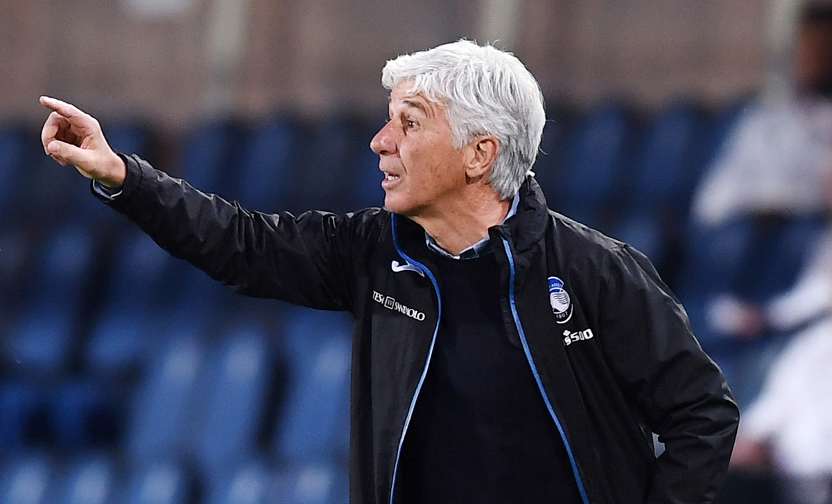 Per Gasperini ci sono tre allenamenti per provare soluzioni in vista del Napoli