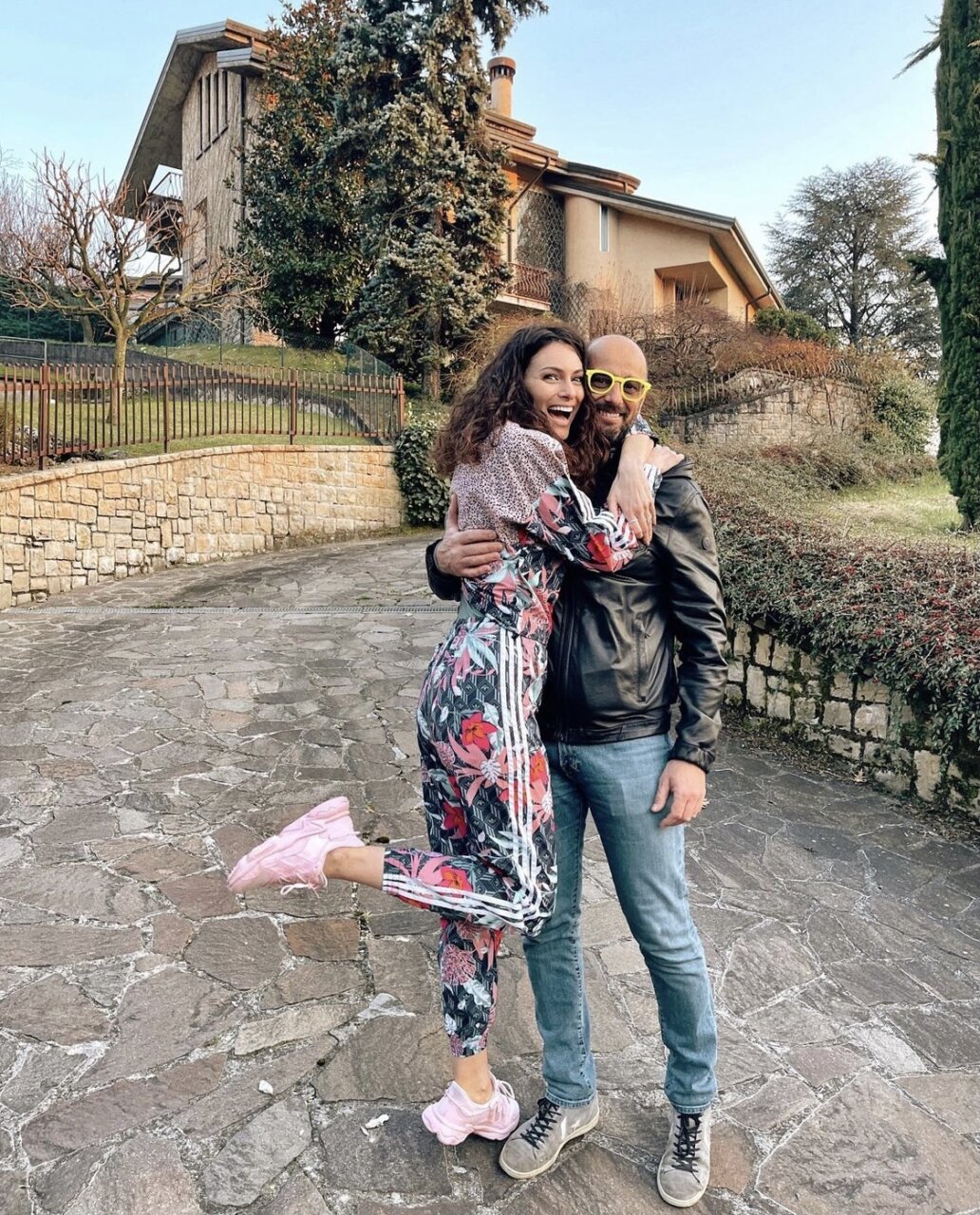 La modella e influencer Paola Turani ha comprato la villa che era di Vittorio Feltri